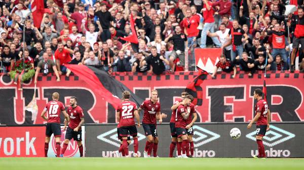 1. FC Nuernberg v 1. FSV Mainz 05 - Bundesliga