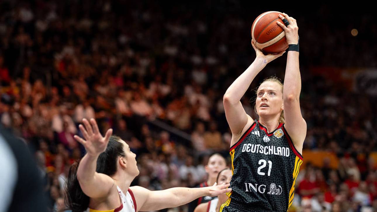 Marie Gülich in der Gruppenphase gegen Spanien