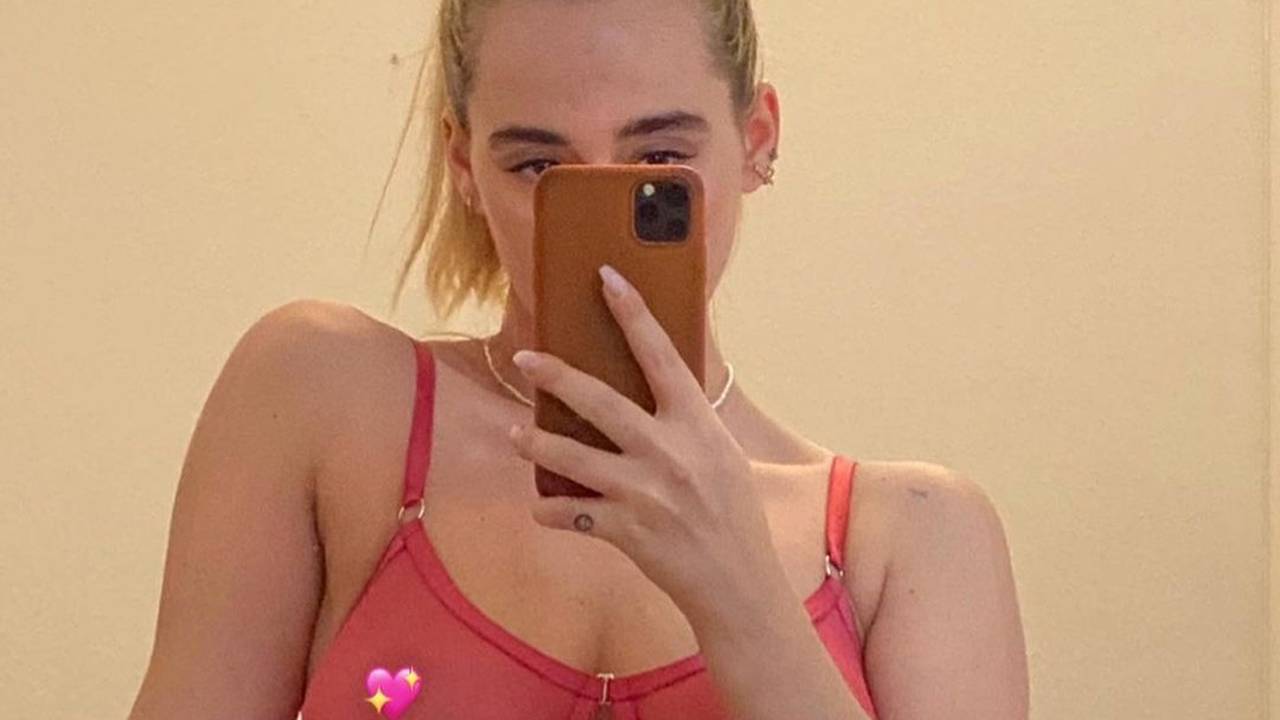 St. Pauli-Star Simon Makienoks Freundin Ida-Sophia wirbt für Gleitmittel