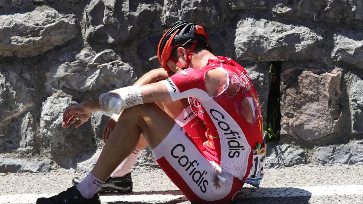 Burat Bozic stürzt schwer und weint vor Schmerz - die "Tour der Leiden" wird auf dieser Etappe ihrem Namen gerecht