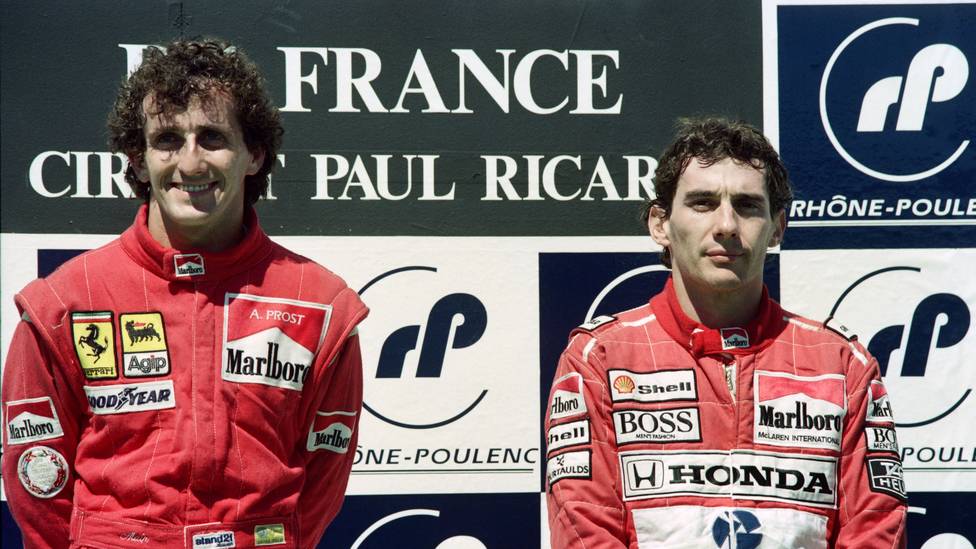 Formel 1: Alain Prost spricht über die Beziehung und Rivalität zu Ayrton Senna, Alain Prost (links) und Ayrton Senna lieferten sich spektakuläre Duelle auf der Strecke