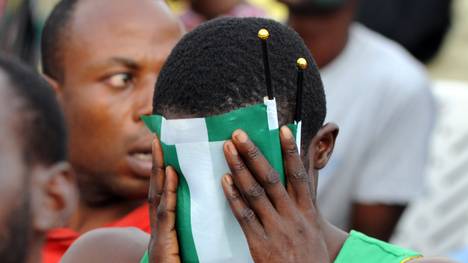 In Nigeria wird die Meisterschaft nach dem Tod eines Spieler vorübergehend ausgesetzt