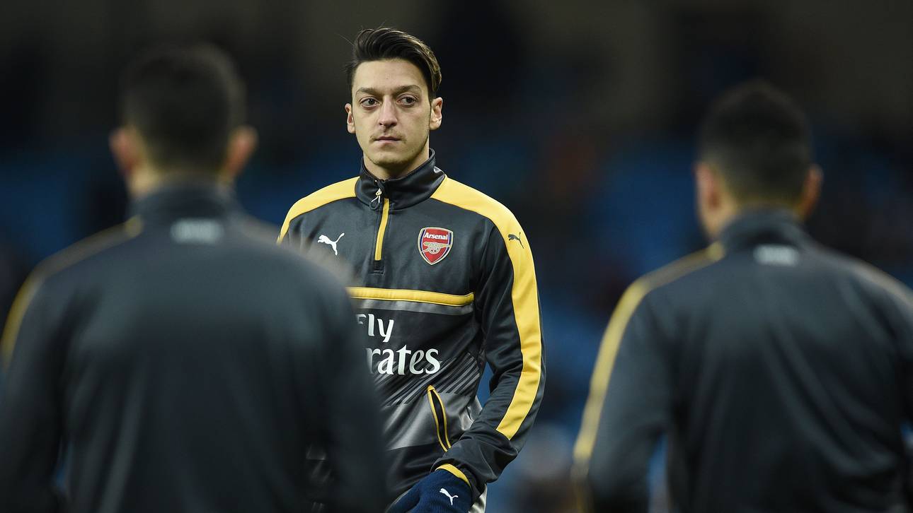 Trotz Formkrise: Achtung vor Özil!