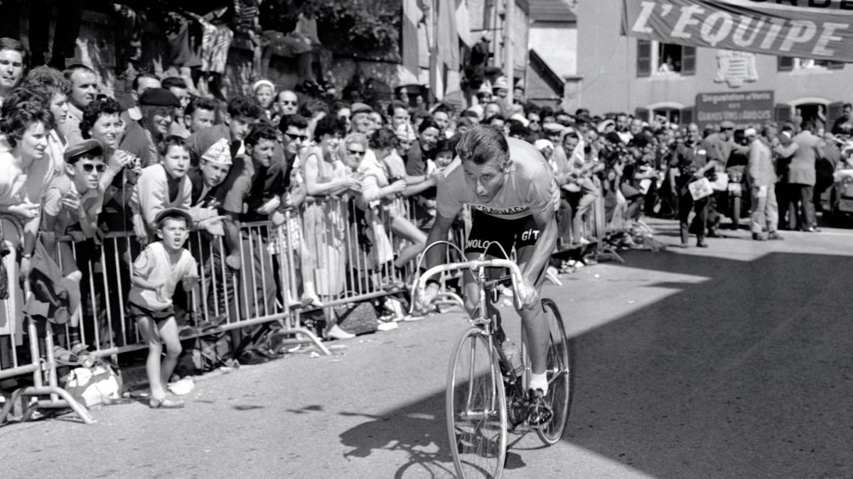 Nach all diesen Erfolgen wagte der nun 23-Jährige 1957 seinen ersten Start bei der Tour de France - und gewann mit über 15 Minuten Vorsprung. Vor allem seine Zeitfahrqualität kam ihm hier wieder zugute, der er auch seinen Spitznamen "Monsieur Chrono" verdankte, der ihm im Laufe seiner Tour-Karriere verliehen wurde
