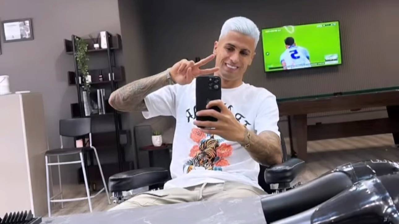 Bayern-Star zeigt neue Frisur