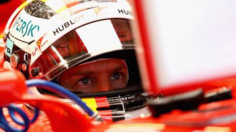 Sebastian Vettel leistete im ersten freien Training einige Verbremser