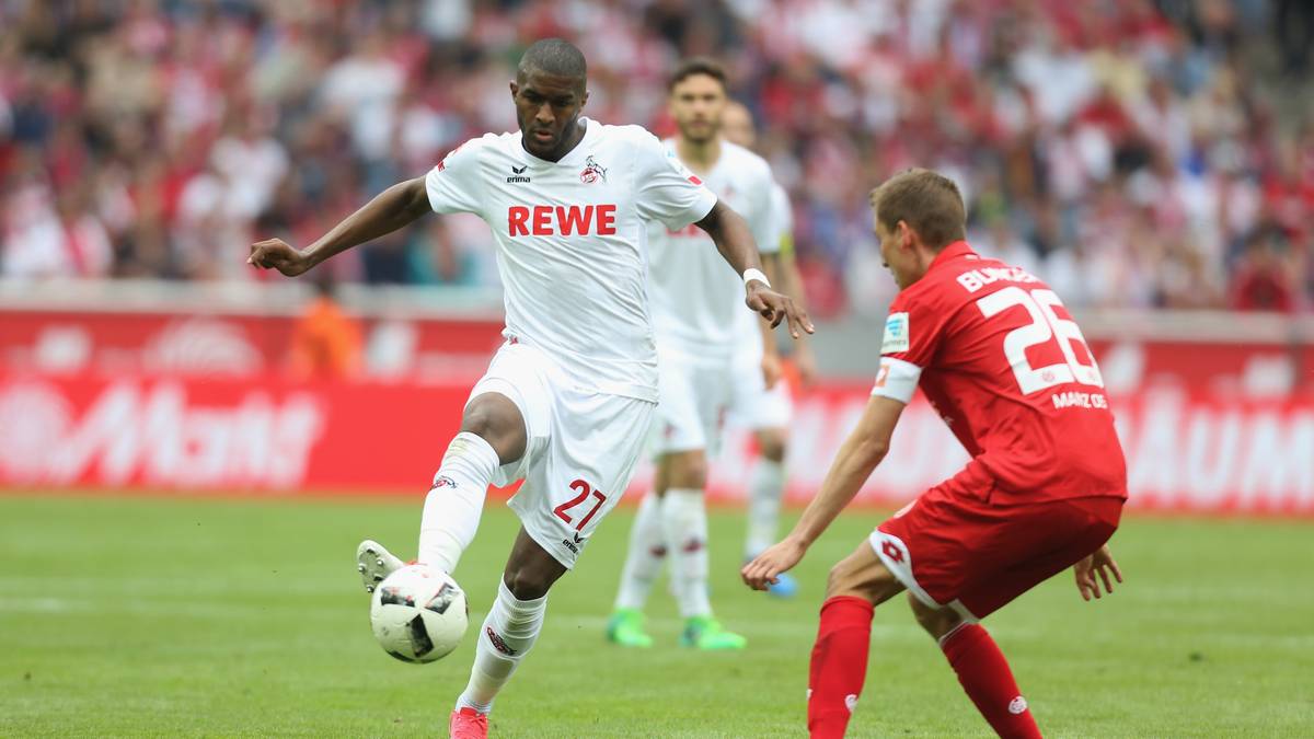 Anthony Modeste und seine Teamkollegen erhöhen durch Yuya Osako noch auf 2:0 und spielen in der neuen Saison europäisch