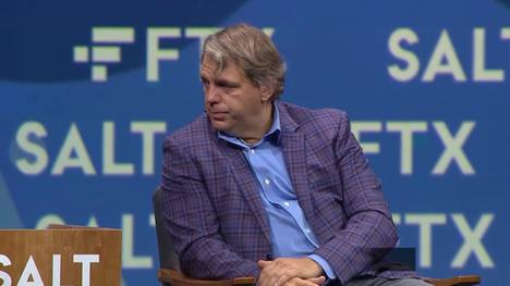 Das aus von Thomas Tuchel bei Chelsea löste in Fußball-Europa ein kleines Erdbeben aus. Todd Boehly, Besitzer der Blues, erklärt bei einem Auftritt in New York die Hintergründe seiner Entscheidung.