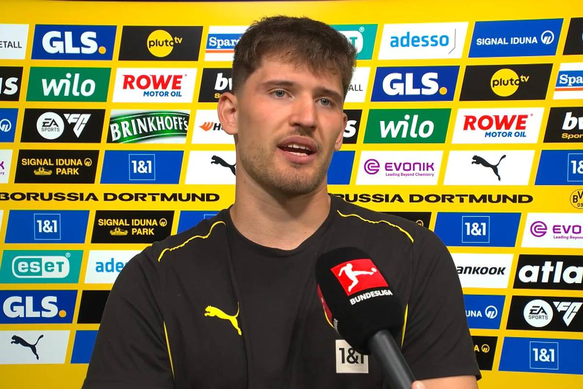 Gregor Kobel lobt die Aufholjagd, die Borussia Dortmund im letzten Saisondrittel geleistet hat.