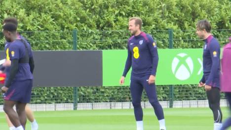 Harry Kane deutlich wie selten! Nach seinem 100. Länderspiel fand Englands Rekordtorjäger nicht nur lobende Worte. Es sei einerseits „ein großer Abend“ gewesen, doch eine Spitze gegen seine Kritiker konnte er sich nicht verkneifen.