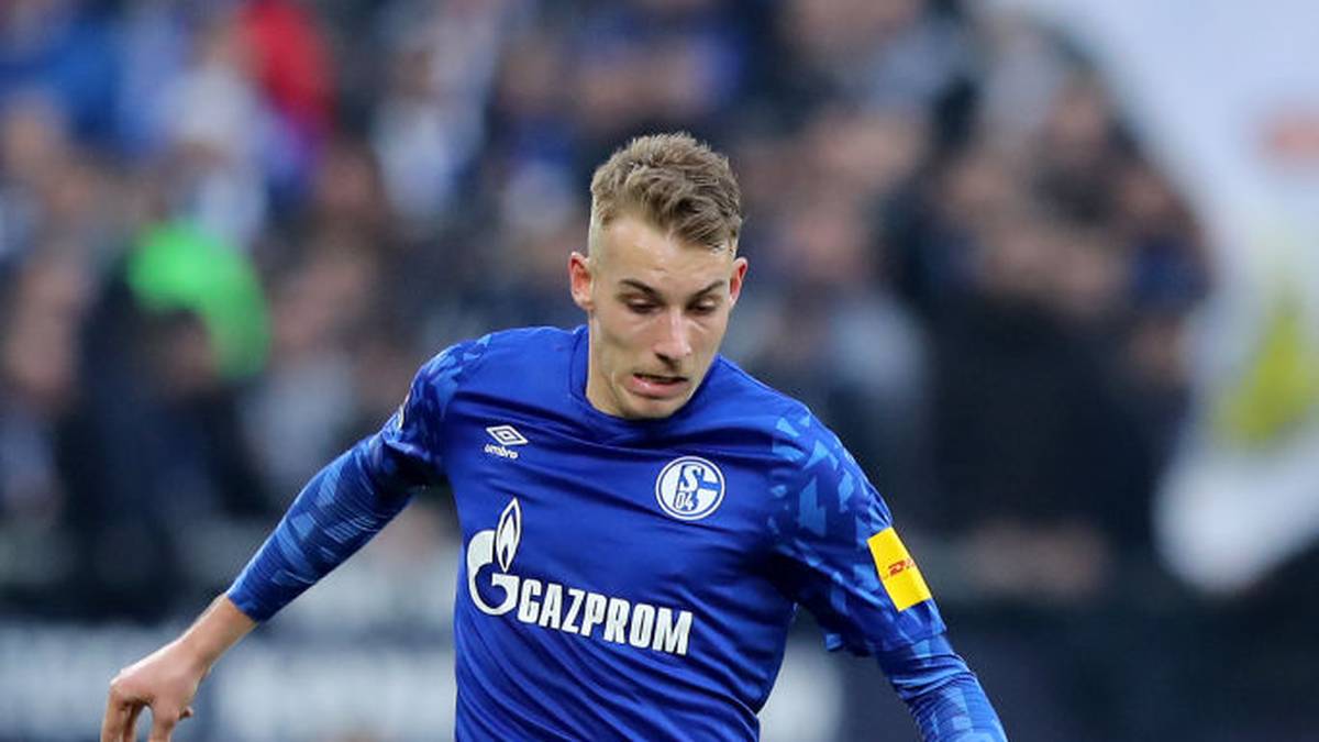 TIMO BECKER: Erst sein vierter Pflichtspieleinsatz bei den Profis. Der U23-Spieler legte in der Innenverteidigung einen ansprechenden Auftritt hin und köpfte die Bälle kompromisslos aus dem eigenen Strafraum. SPORT1-Note: 3