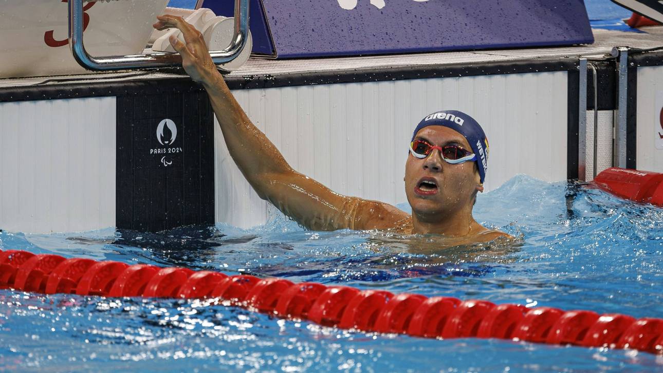 Deutscher Schwimmer mit Gala