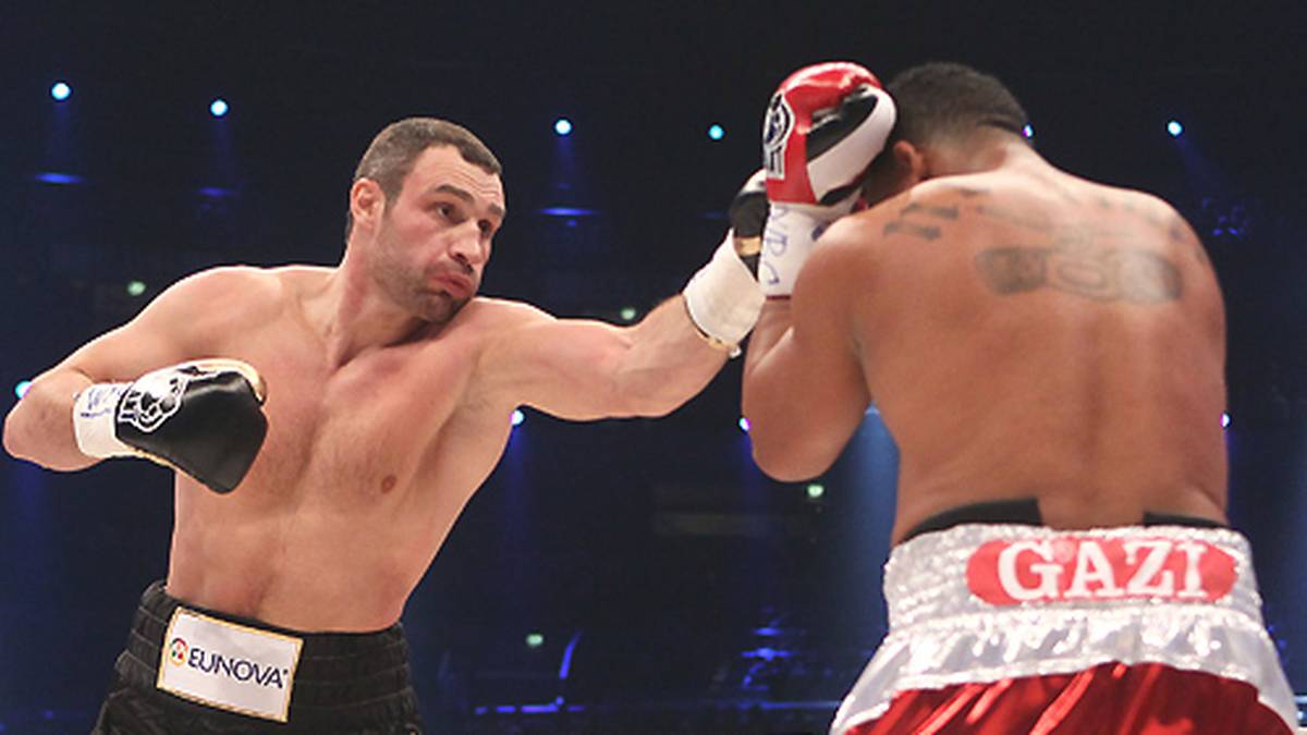 10. VITALI KLITSCHKO: 2011 verteidigt Vitali Klitschko in Köln seinen WBC-Titel im Schwergewicht gegen Odlanier Solis aus Kuba ? immerhin Goldmedaillen-Gewinner bei Olympia 2004