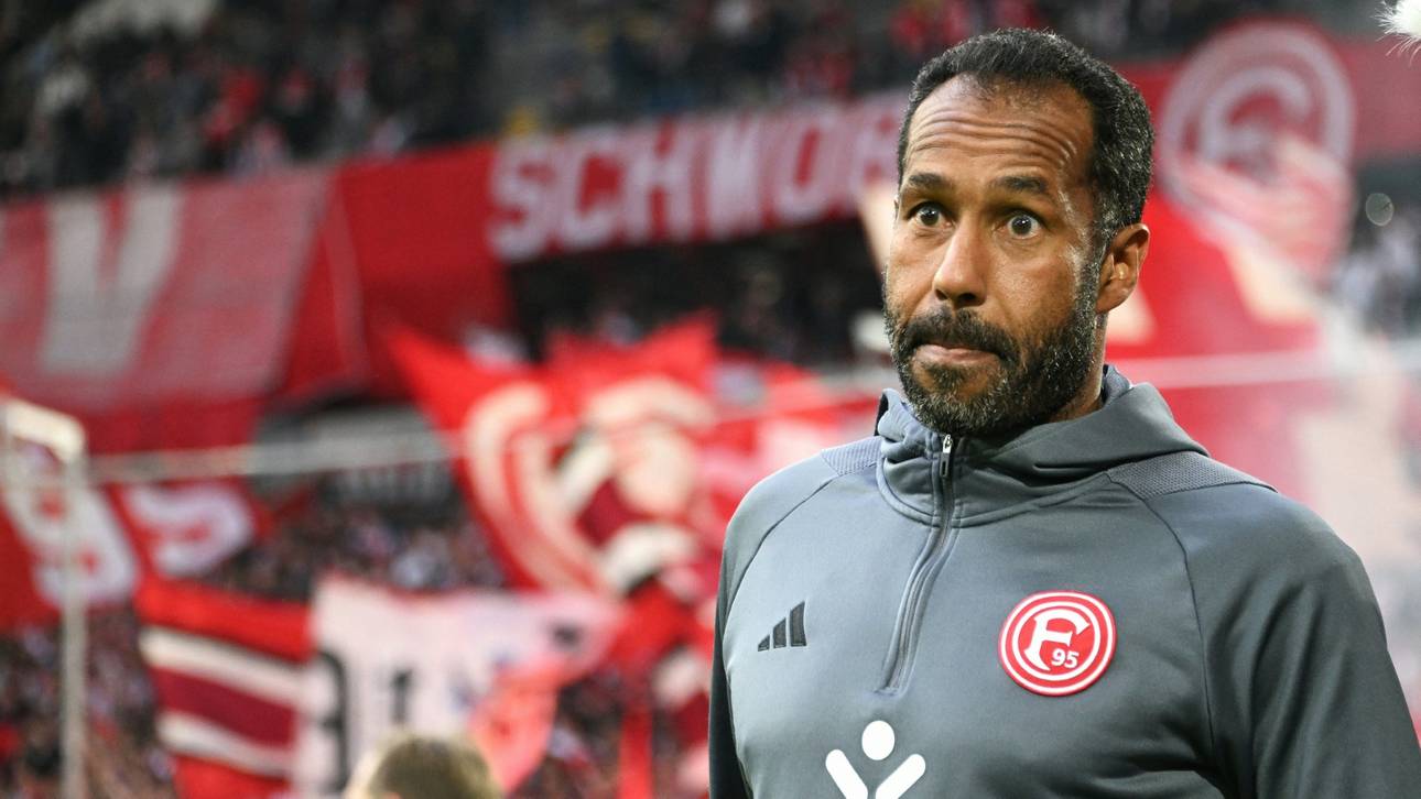 Düsseldorf hält an Thioune fest