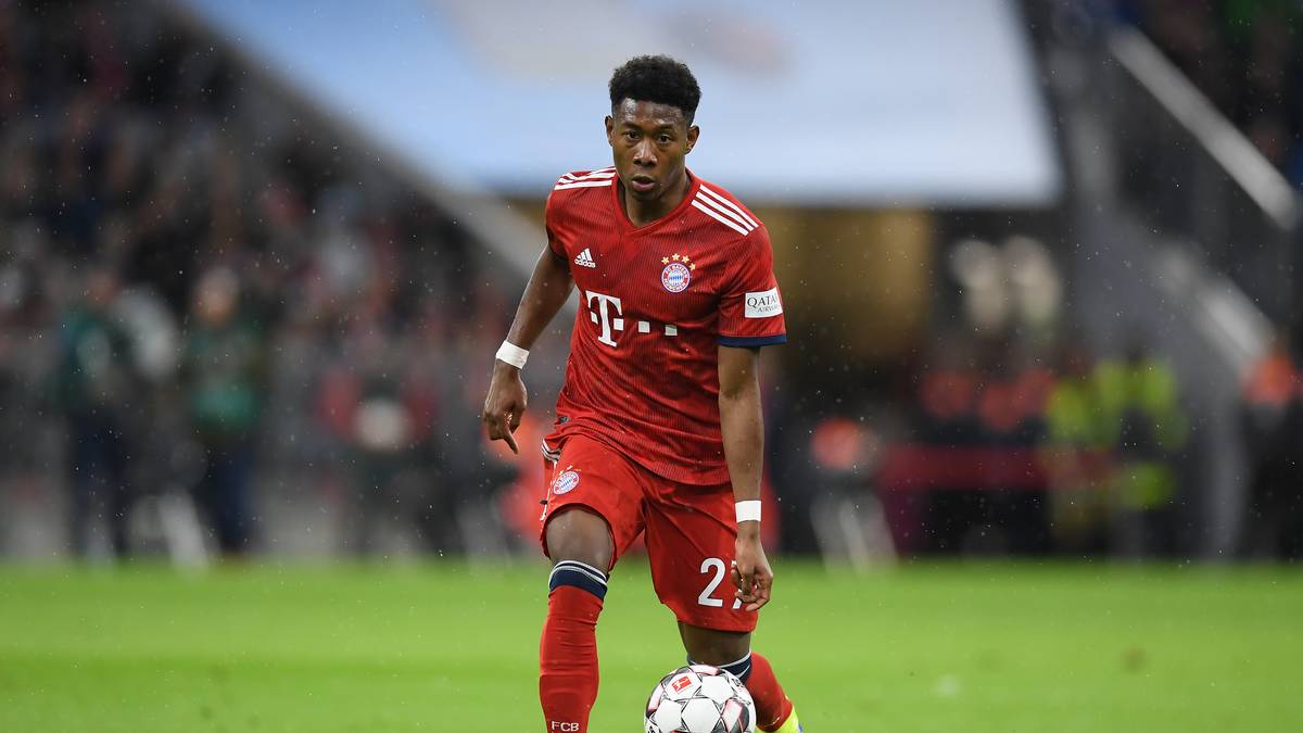 DAVID ALABA: Auch der Österreicher fehlte zuletzt zweimal in Folge verletzungsbedingt (muskuläre Probleme). Als ihn SPORT1 am Mittwochabend ansprach, ob er gegen Dortmund wieder dabei ist, nickte er optimistisch. Wird den zuletzt schwachen Rafinha dann als Linksverteidiger ersetzen. Nahm Donnerstag problemlos am Training der Ersatzspieler teil