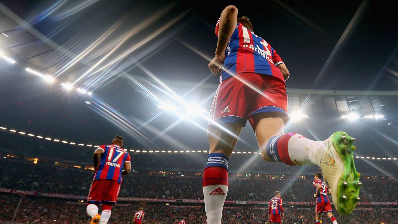 FC Bayern Muenchen gegen Borussia Dortmund im DFB-Pokal