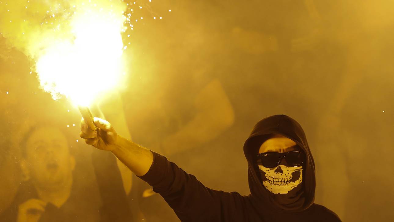 Heftige Strafe für Roter Stern