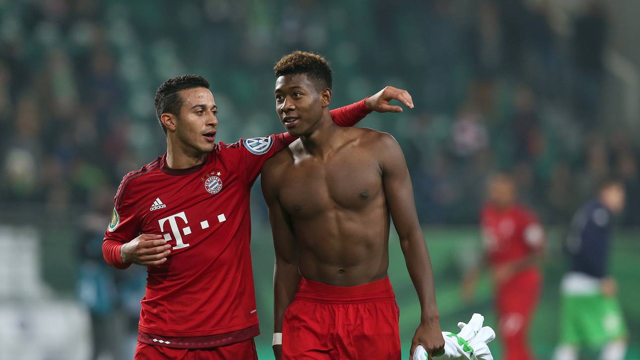 FCB mit Alaba und Thiago nach Paris
