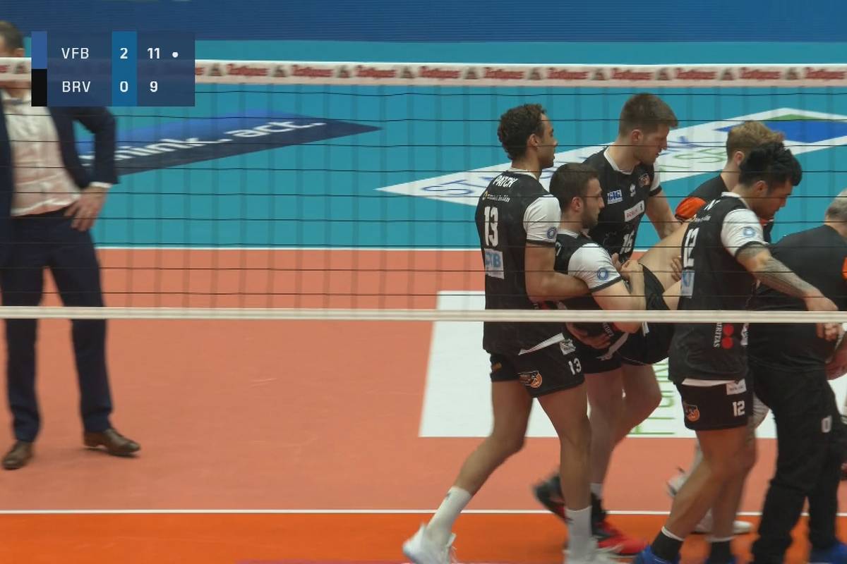 Drama in fünf Akten im ersten Spiel der Final-Playoffs um die Meisterschaft in der Volleyball-Bundesliga. Nach 2:0-Führung gelingt den Berlin Recycling Volleys ein bärenstarkes Comeback gegen Rekordmeister VfB Friedrichshafen. 