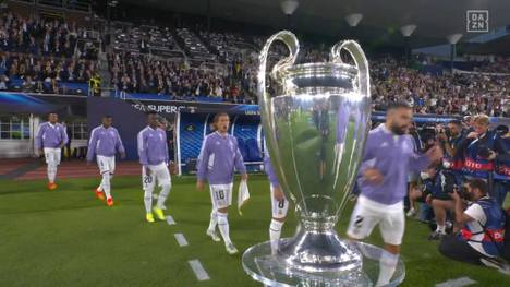 La Liga Hat Real Madrid Den Henkelpott Beschadigt Supercup Zeigt Delle Am Pokal