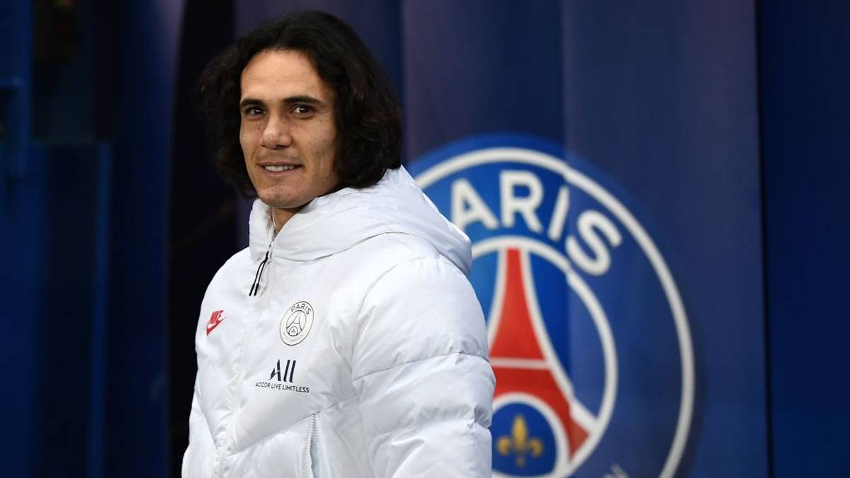 EDINSON CAVANI: Der Vertrag des Uruguayers läuft aus. Aktuell wird dem 32-Jährigen der Rang von Mauro Icardi abgelaufen. Gut möglich, dass Cavani bereits im Winter das Weite suchen wird. Als sehr interessiert gilt Atlético Madrid. Die Colchoneros wollten den Goalgetter schon im Sommer in die spanische Hauptstadt lotsen