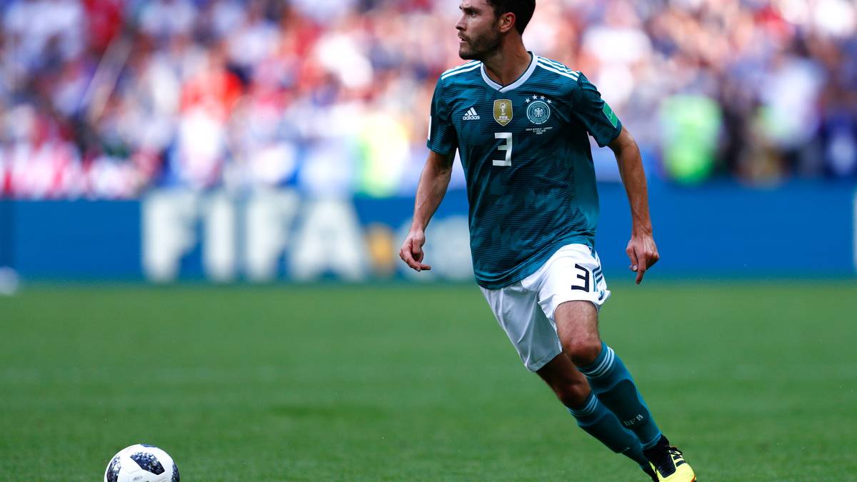 JONAS HECTOR (bis 78.): Lief erneut als Linksverteidiger auf und spielte in Halbzeit eins solide. Schaltete sich oft mit nach vorne ein, jedoch ohne Wirkung. In der zweiten Halbzeit kam nichts mehr von ihm. SPORT1-Note: 5