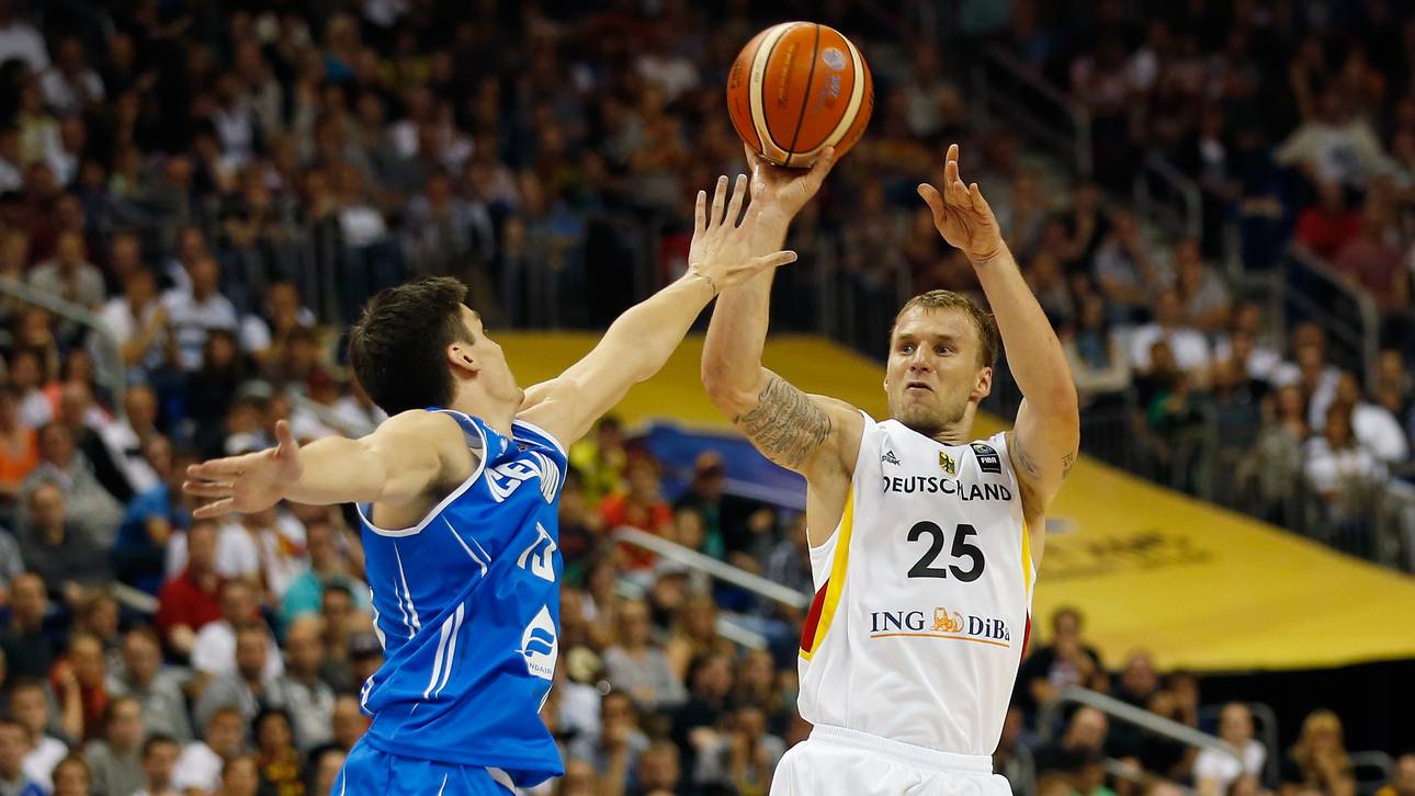 Germany v Iceland - FIBA Eurobasket 2015