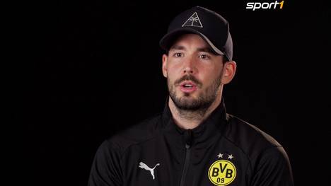 Roman Bürki verrät in einer Medienrunde, wie er die Zeit in Quarantäne verbracht hat, wie er die bevorstehenden Geisterspiele sieht und warum die Fußball ihr Bild in der Öffentlichkeit verbessern können.