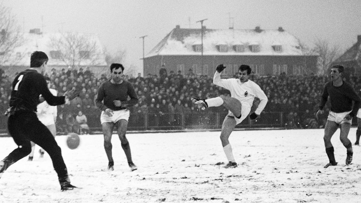 Borussia Mönchengladbach - FC Schalke 04 11:0 (7. Januar 1967)
