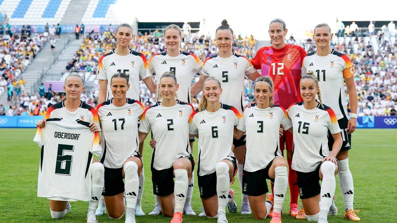 DFB-Frauen mit Aktion für Oberdorf