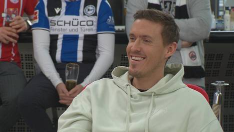 Die Zukunft von Max Kruse als Fußballer ist ungewiss. Doch ganz sicher ist sich der Ex-Bundesliga-Profi, dass er niemals in das Dschungelcamp gehen würde. Eine andere Show reizt ihn aber.