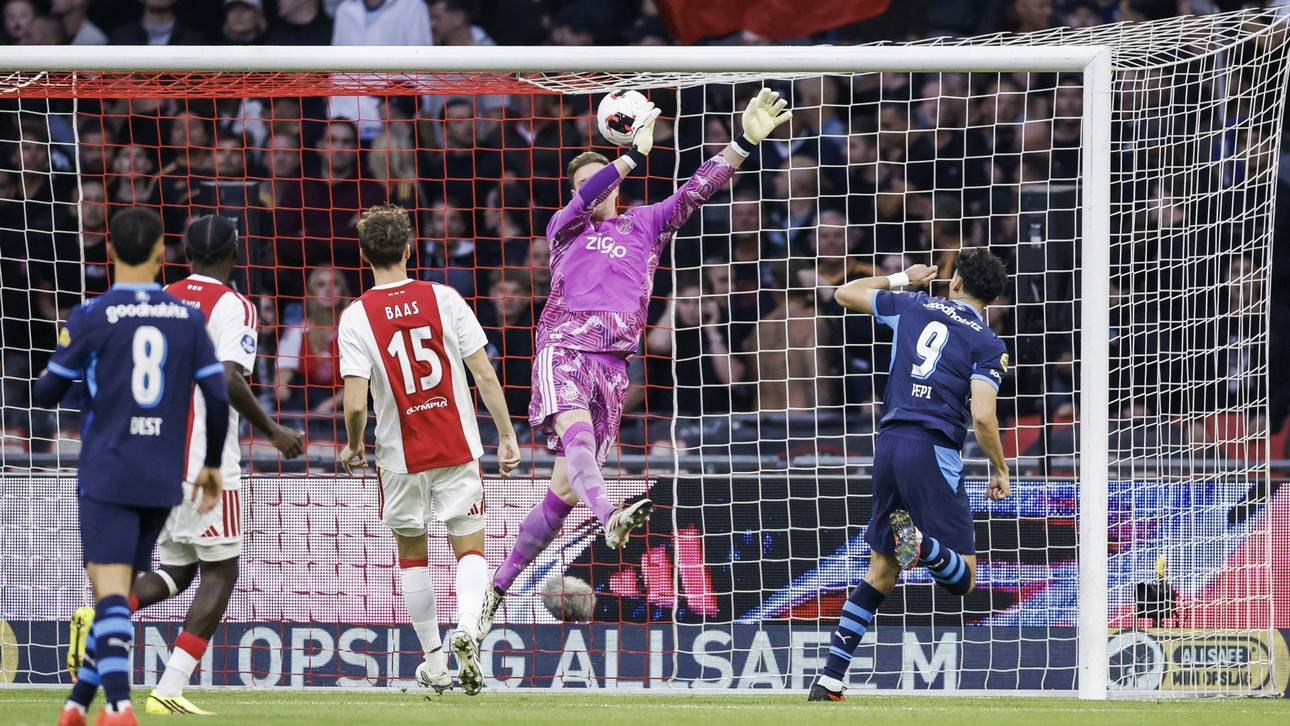 Pleite bei Kehrer-Debüt: Ajax unterliegt PSV