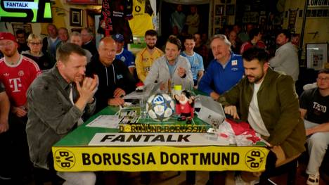 Borussia Dortmund gerät bei Tottenham Hotspur in Rückstand. Dem SPORT1-Experten Maik Franz stößt das Defensivverhalten von Julian Brandt sauer auf.