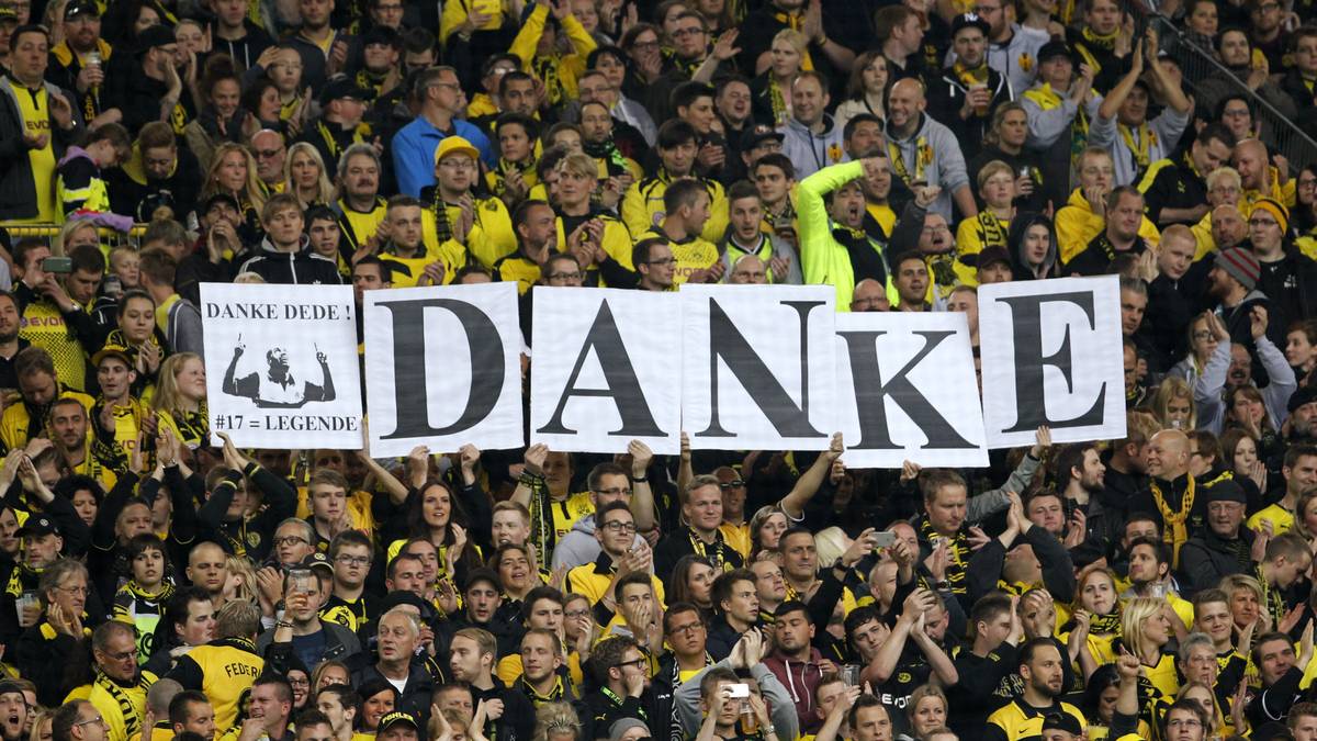 Ein Wort, das als Symbol für einen ganzen Fußball-Abend steht: Danke Dede