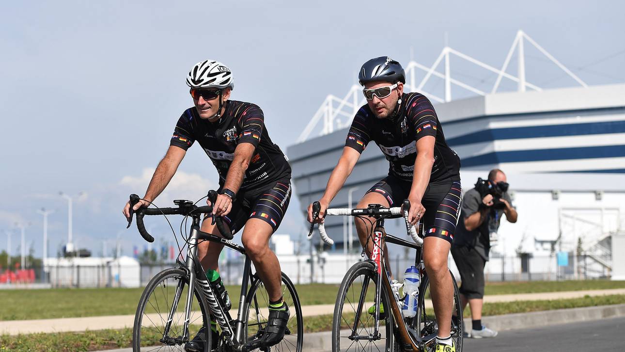 Schiri radelt 2.700 Kilometer zur WM