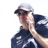 Der Machtkampf bei Red Bull eskaliert offenbar. Star-Designer Adrian Newey verlässt den Formel-1-Rennstall.
