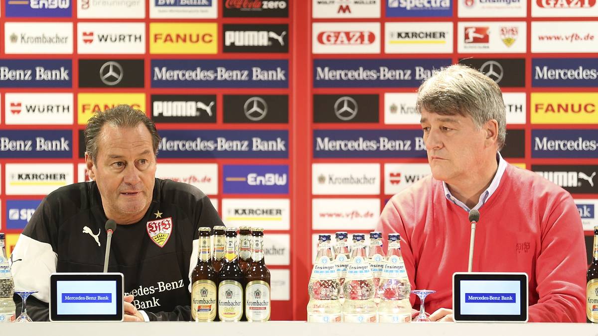Dessen Antwort: "Hast du den Doppelpass nicht gesehen?" Alles klar also, Stevens übernimmt erneut - und schafft mit dem VfB ein weiteres Mal den Klassenerhalt