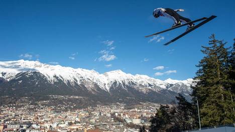 Daniel Tschofenig geht als Führender der Vierschanzentournee in das 3. Springen in Innsbruck