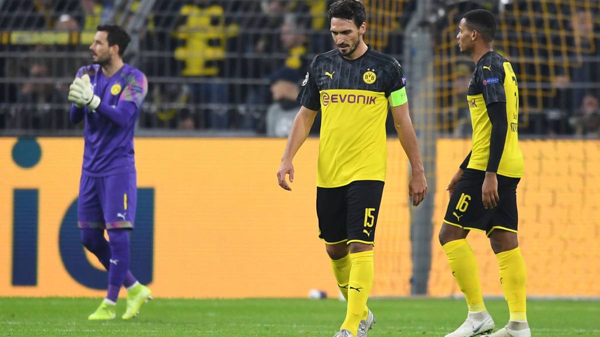 MATS HUMMELS: Auch der Innenverteidiger sah beim Rettungsversuch beim 0:1 nicht gut aus und konnte der Abwehr diesmal nicht wie gewohnt Stabilität verleihen. SPORT1-Note: 5