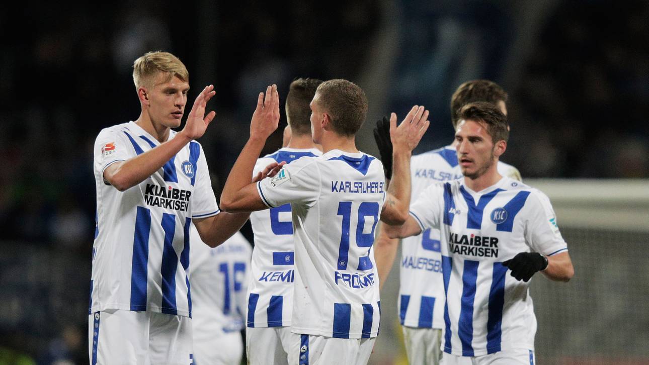 KSC holt Punkt in Unterzahl