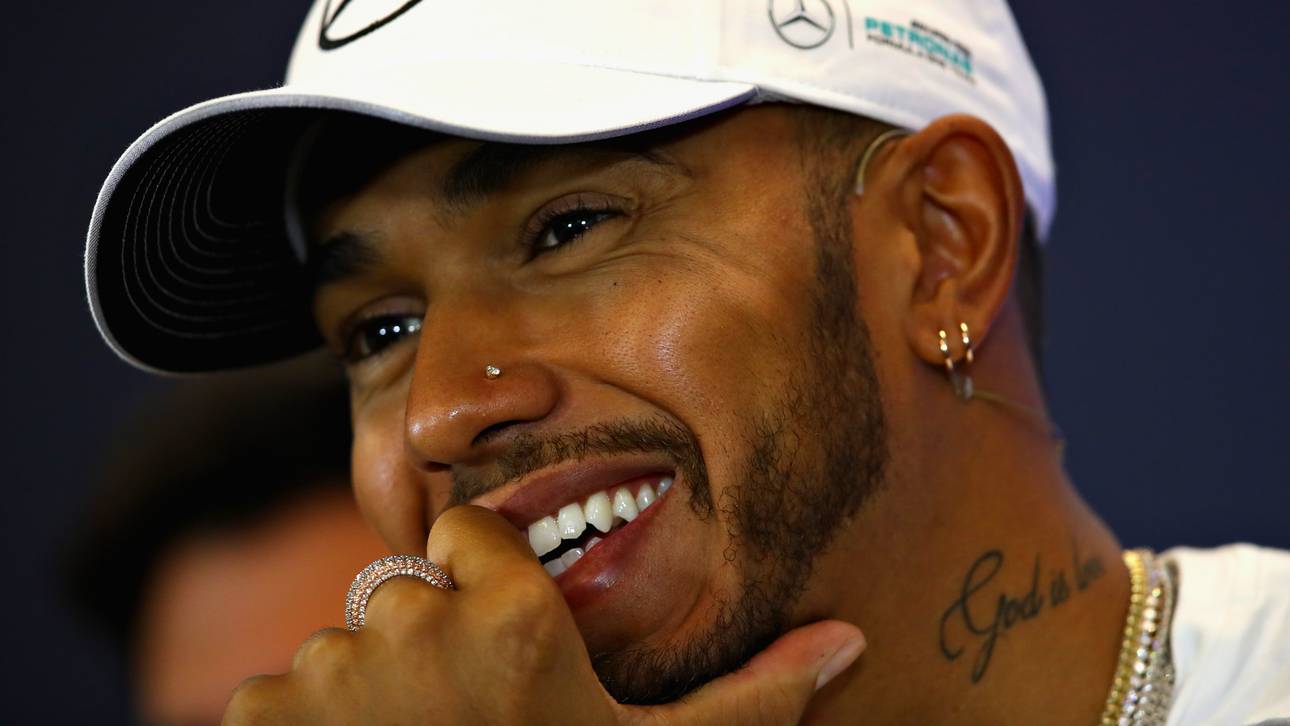 Hamilton: „Ich liebe Angela Merkel“