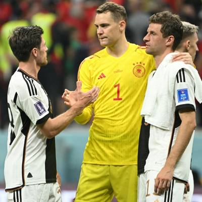 Nationalspieler Thomas Müller hat seine Teamkollegen vor zu großem Leichtsinn gegen Costa Rica gewarnt.