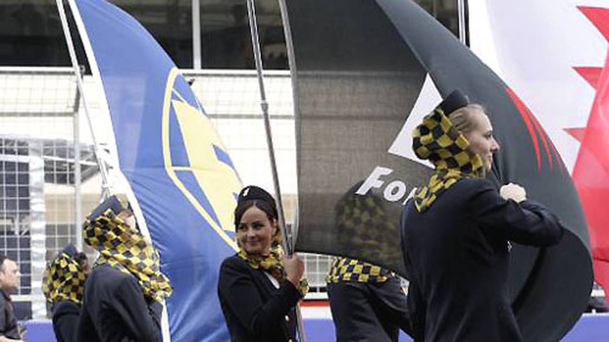 Hochgeschlossen aber stilsicher: Bahrain präsentiert Grid Girls auf eine etwas andere Art...