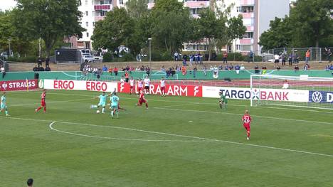 Der FC Einheit Wernigerode kam bei seinem DFB-Pokal-Debüt unter die Räder. Gegen den SC Paderborn verlor der Oberligist 0:10 - vier Treffer gingen auf das Konto von Neuzugang Marvin Pieringer.