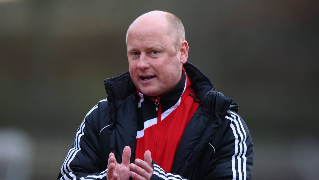 Rau trainiert Werder-Frauen