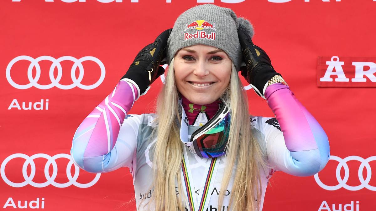 PLATZ 1 - LINDSEY VONN (USA): Ihr Name steht für die Superlative im Ski-Weltcup der Frauen. Keine Rennläuferin hat mehr Siege gefeiert (82 Weltcup-Siege). Den ewigen Rekord von Ingemar Stenmark (86) hat sie nur knapp verpasst. Mit 20 Kristallkugeln (4x Gesamtweltcup, 16 Disziplinen-Wertungen) hat sie den Schweden jedoch überholt. Hinzu kommen drei Olympia- und acht WM-Medaillen