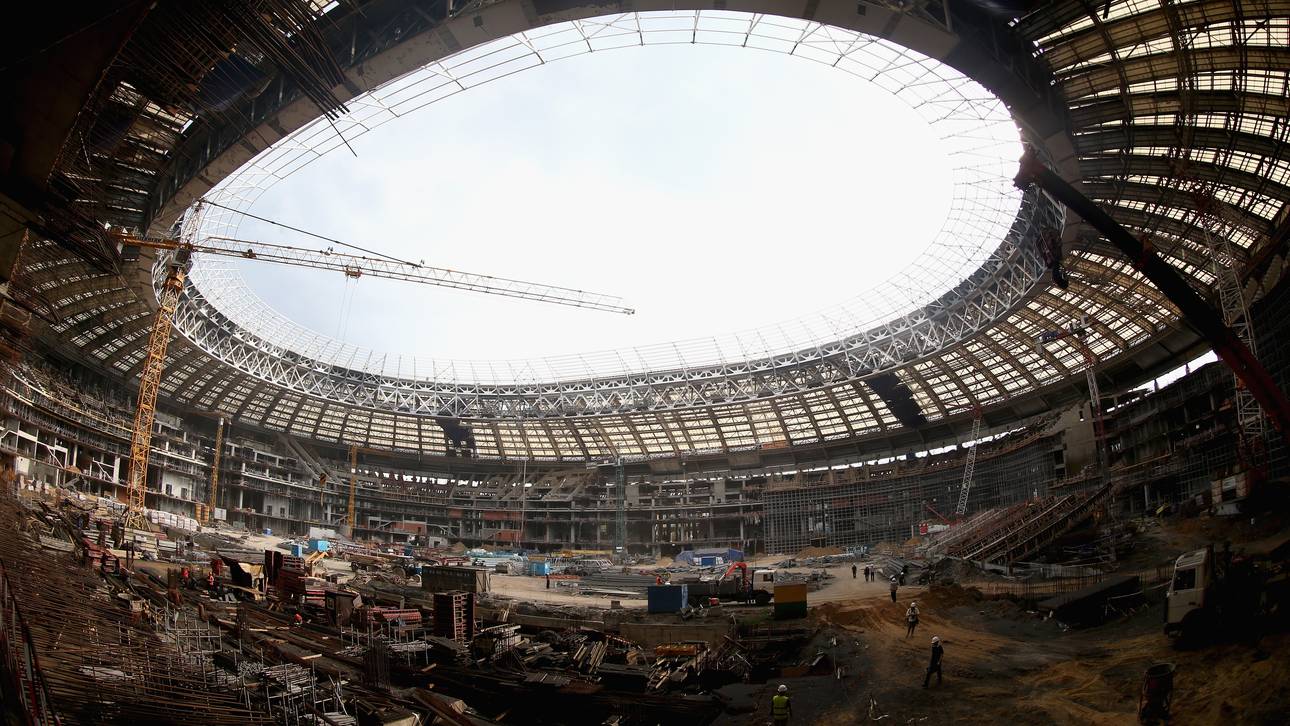WM 2018: Verzögerungen in Russland