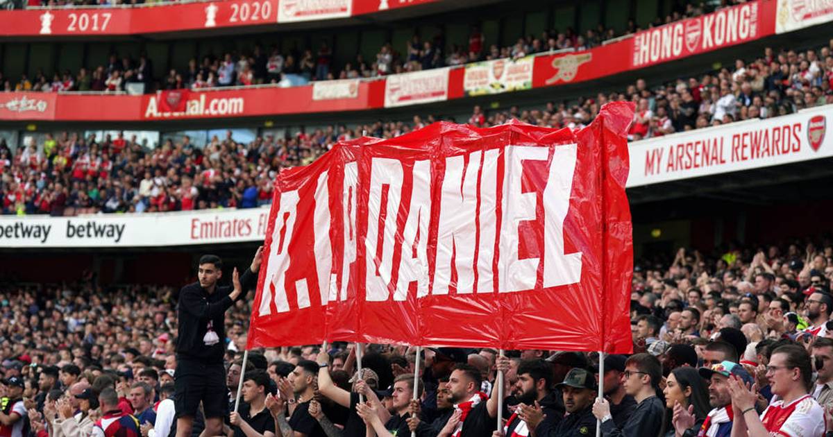 Arsenal rend hommage à l’adolescent assassiné Daniel Anjorin après la fusillade à Londres