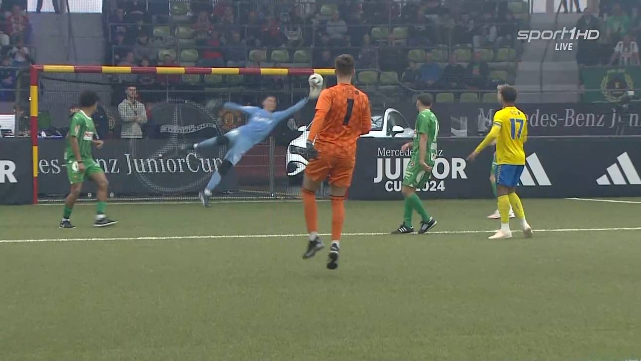 Hallenfußball satt live auf SPORT1