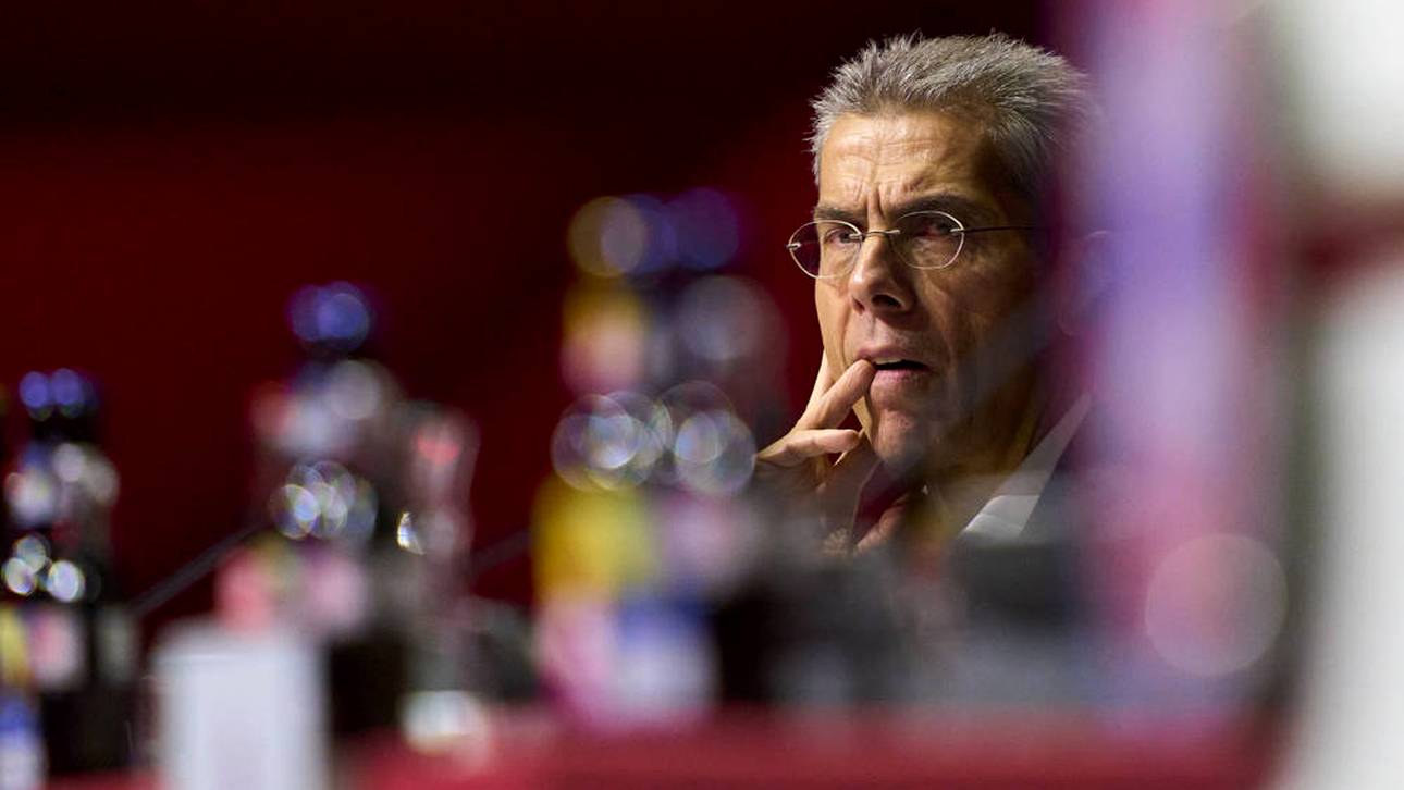 Zerreißprobe: Bayern-Boss deutlich